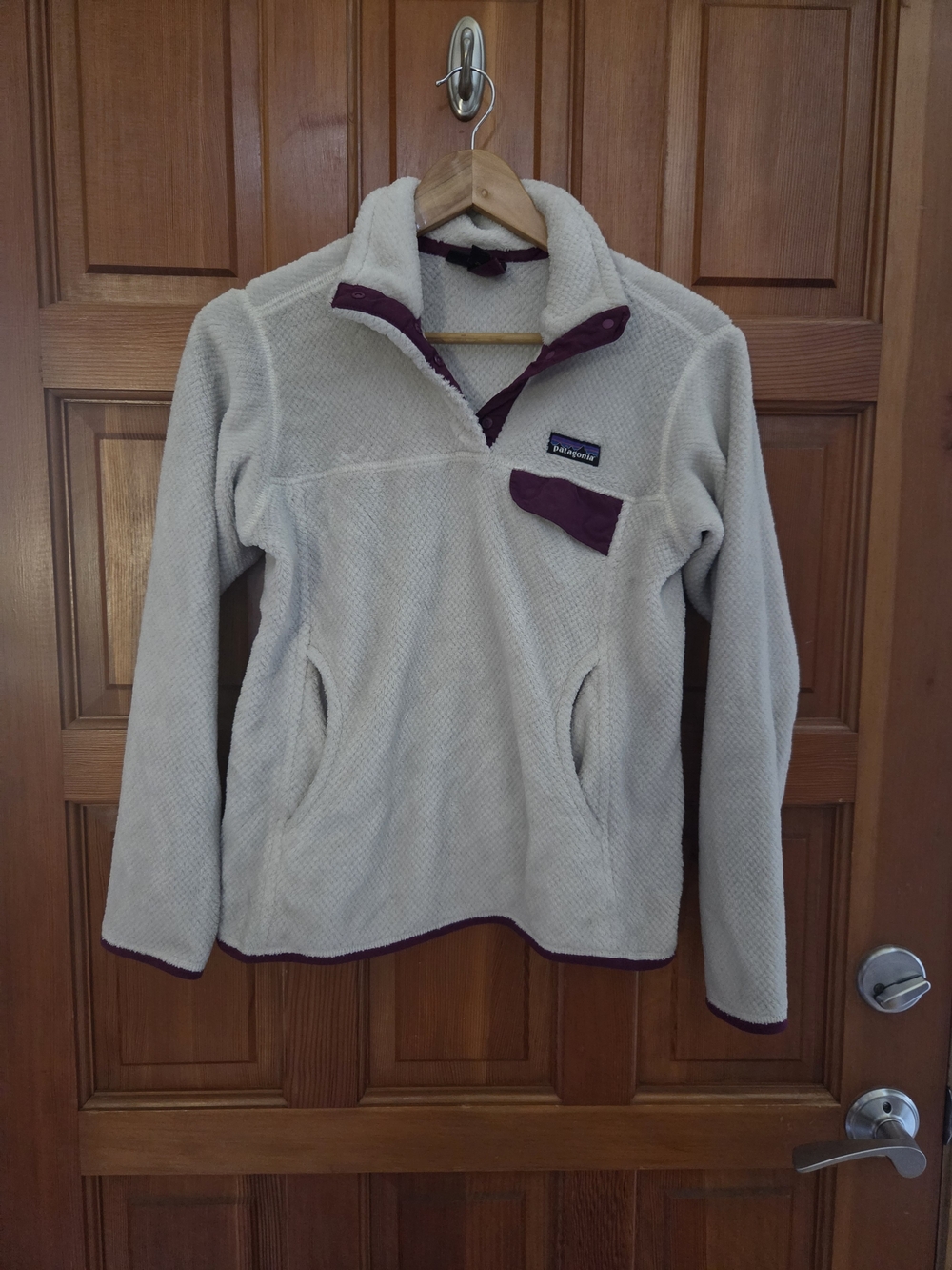 Patagonia Women’s Cream Fleece Pullover with Purple Trim